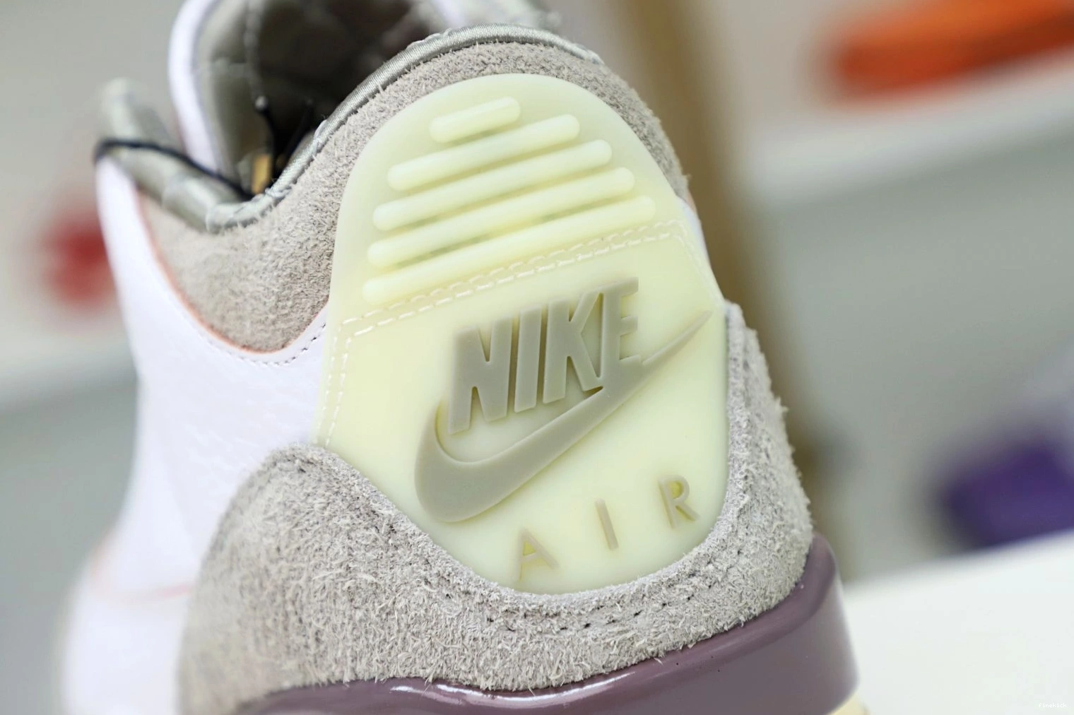 AIR X WMNS 3 MANIÉRE JORDAN 0105